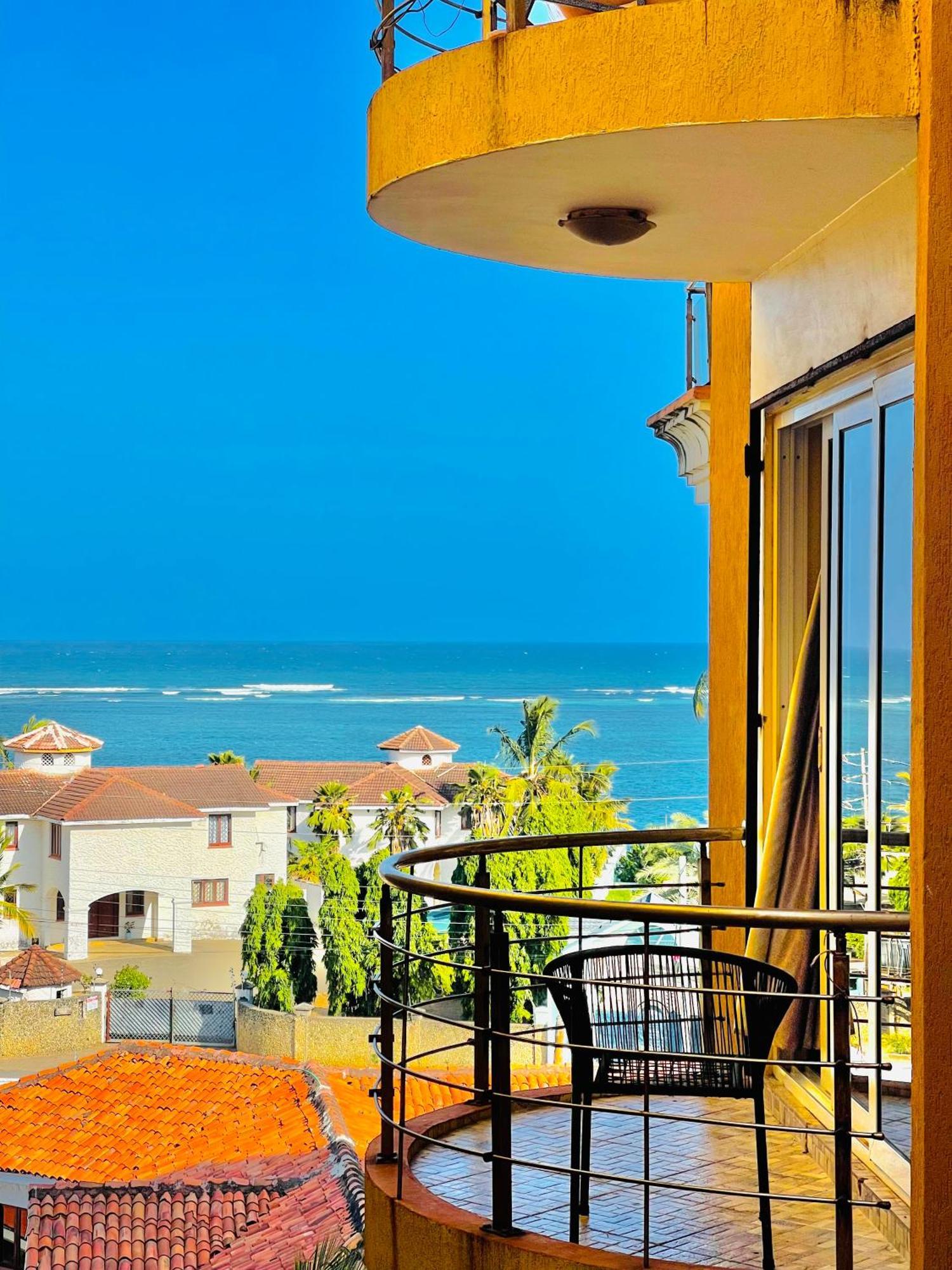Elna'S Nyali - Work & Unwind - Pool, Sea Views, Ac & Fast Wi-Fi Bed & Breakfast Момбаса Екстериор снимка