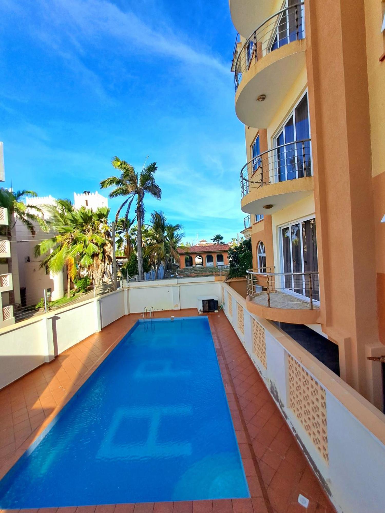 Elna'S Nyali - Work & Unwind - Pool, Sea Views, Ac & Fast Wi-Fi Bed & Breakfast Момбаса Екстериор снимка